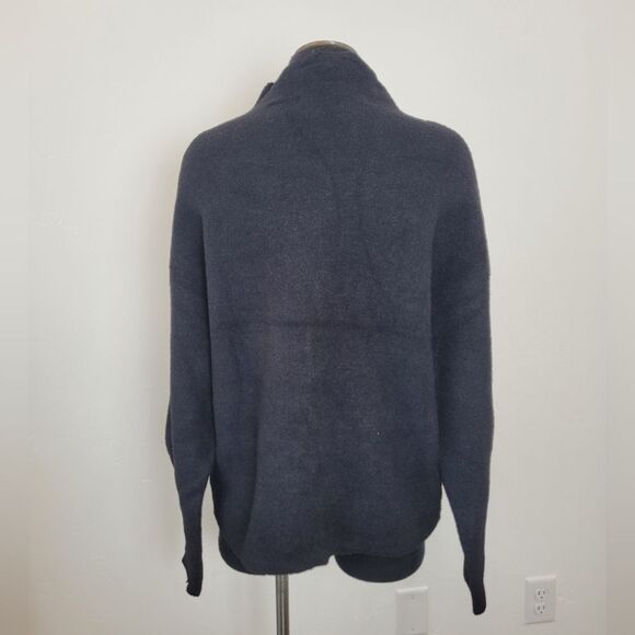 Tahari T Chenille Thick Knit Oversized Sweater Mock Neck Black Minimalist Large - Picture 5 of 12